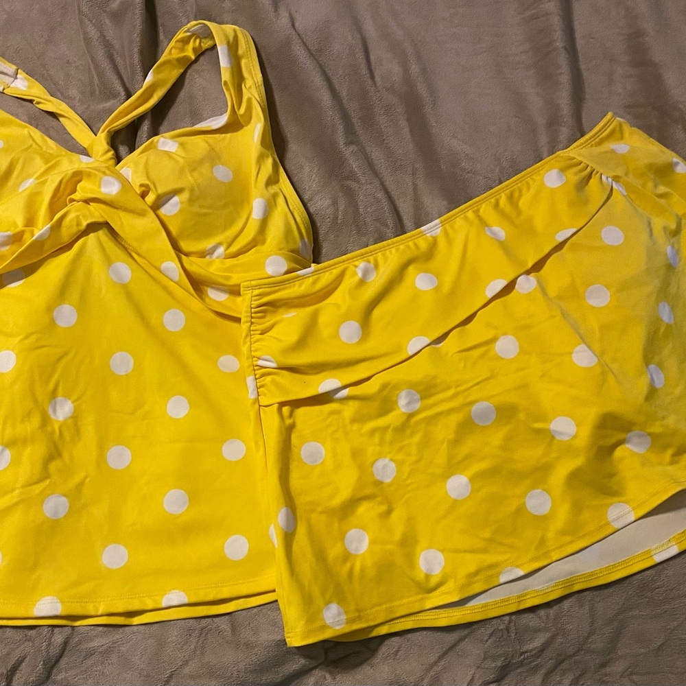 Yellow Polka Dot swimsuit Set